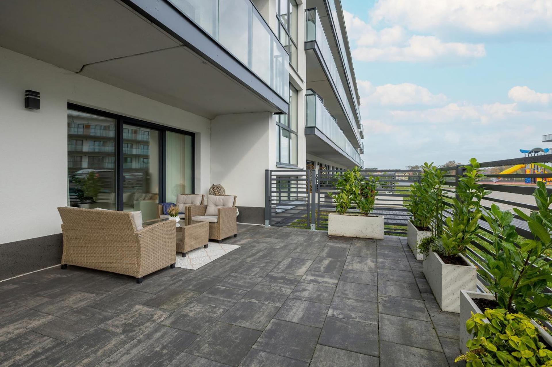 Apartament Ambra Marina - Basen & Spa Dziwnów Buitenkant foto